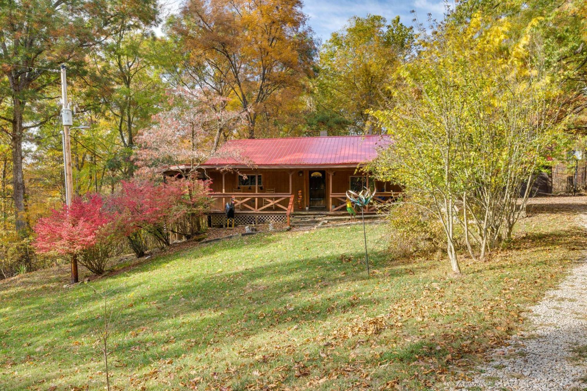 French Lick Getaway With Deck, Grill And Fire Pit! Villa Exteriör bild