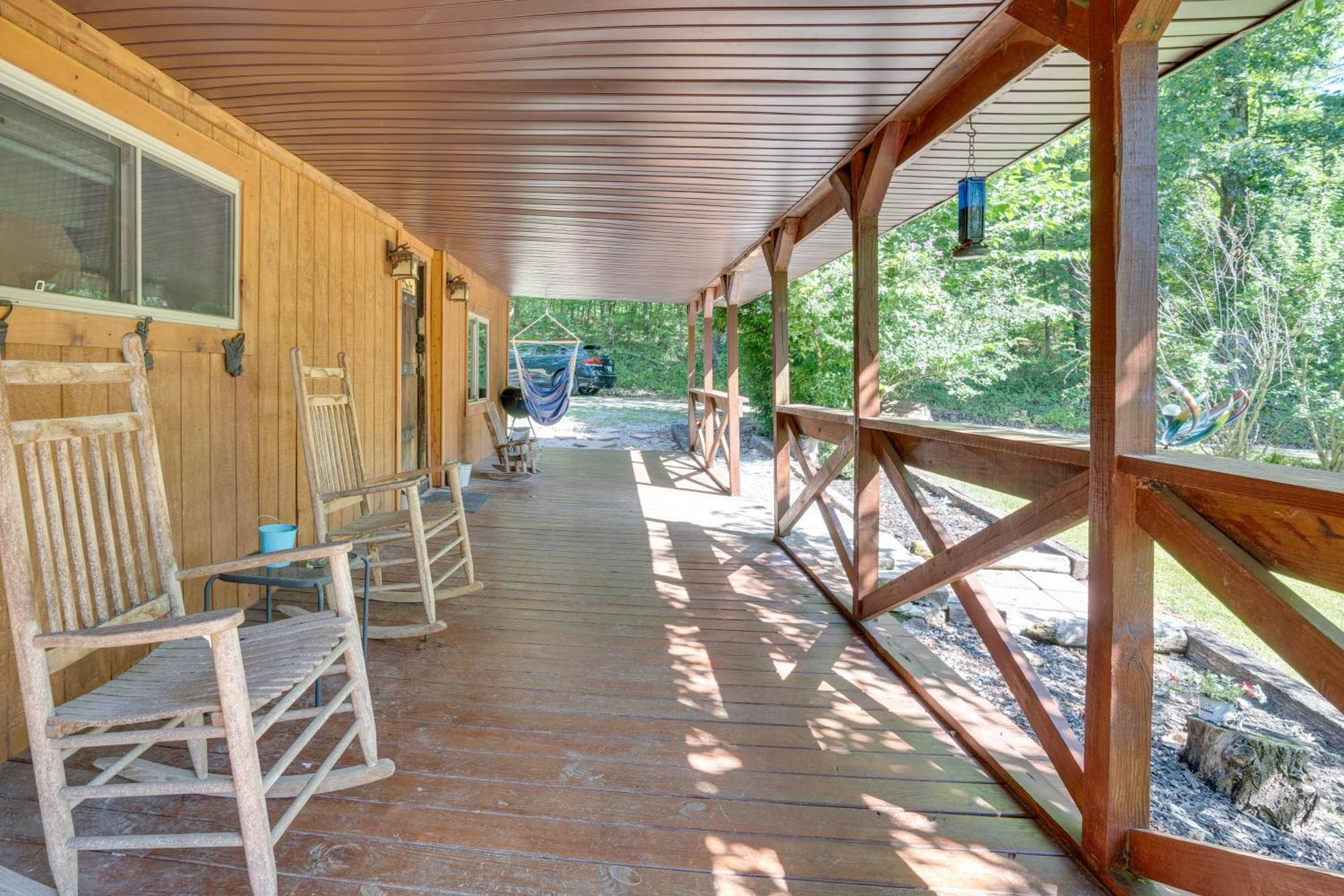 French Lick Getaway With Deck, Grill And Fire Pit! Villa Exteriör bild